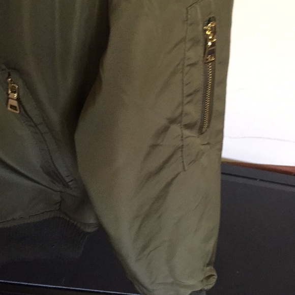 No Name Green Zippered Short Jacket - Picture 2 of 4